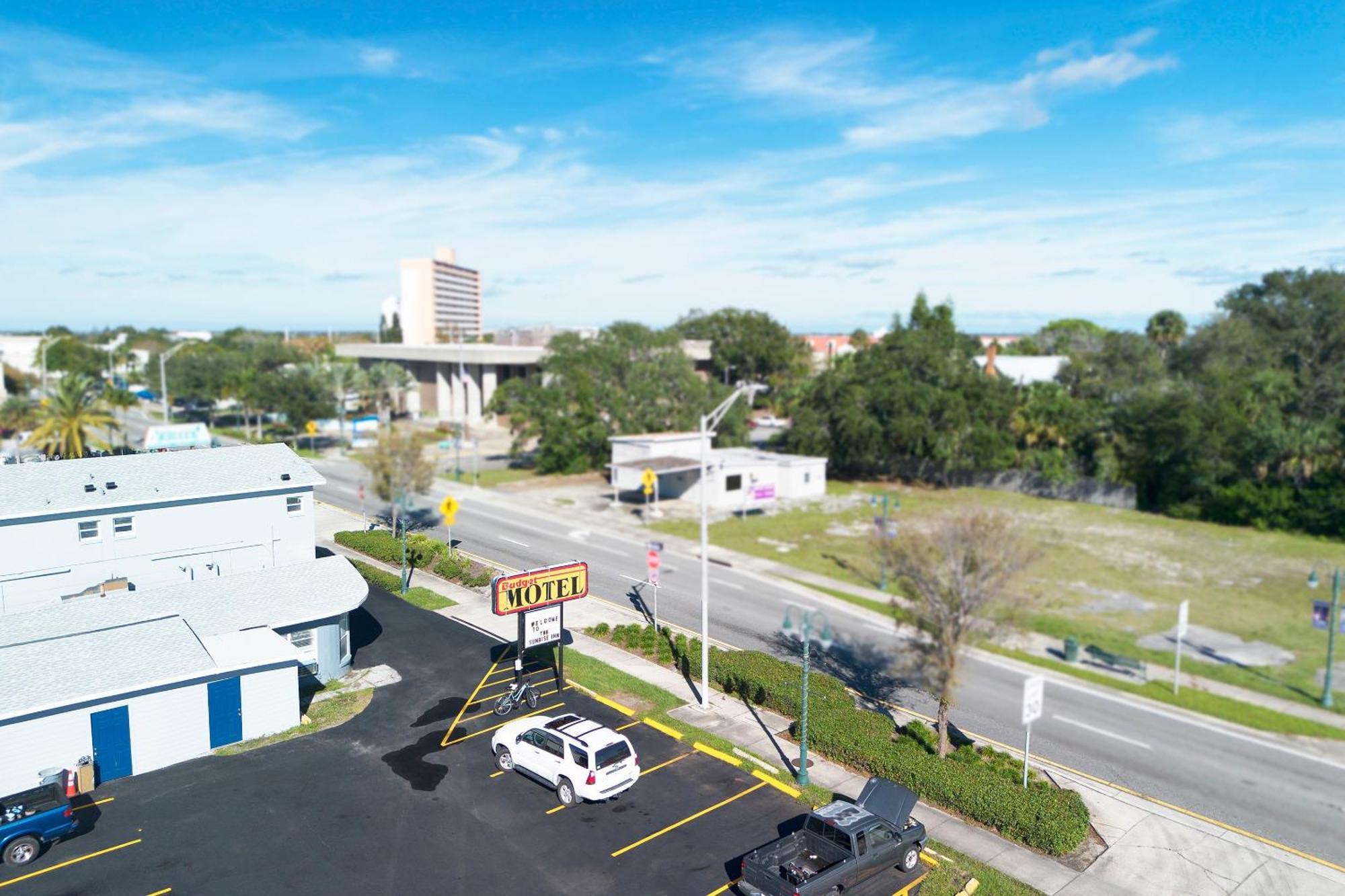 Sunrise Inn By Oyo Titusville Fl المظهر الخارجي الصورة