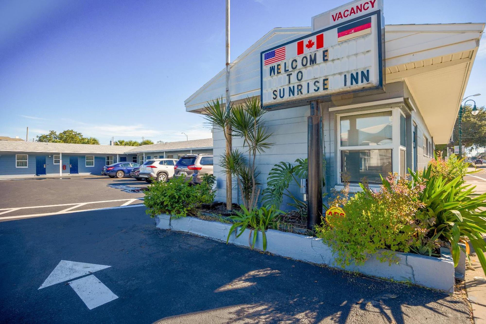 Sunrise Inn By Oyo Titusville Fl المظهر الخارجي الصورة